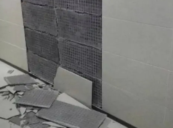 类乌齐瓷砖空鼓维修公司分享下类乌齐墙砖松动维修的知识
